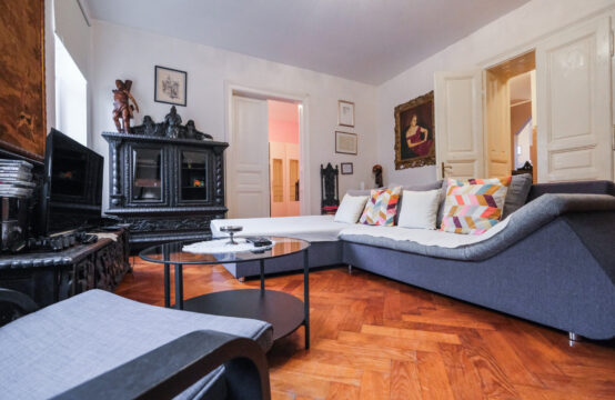 DONJI GRAD, 3-SOBAN GRAĐANSKI STAN ***BEZ PROVIZIJE!!!***