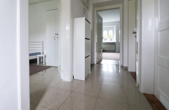 ŠALATA, 3-SOBAN S TERASOM, IDEALAN ZA STUDENTE***BEZ PROVIZIJE!!!***