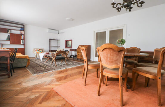 ŠESTINSKI DOL, 3-SOBAN GRAĐANSKI STAN***BEZ PROVIZIJE!!!***