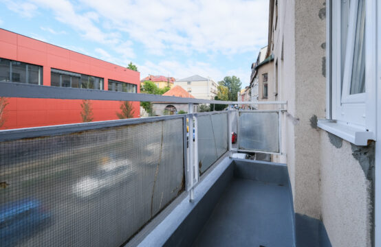 MEDVEDGRADSKA, TOP NOVOUREĐEN 2,5-SOBAN STAN***BEZ PROVIZIJE!!!***