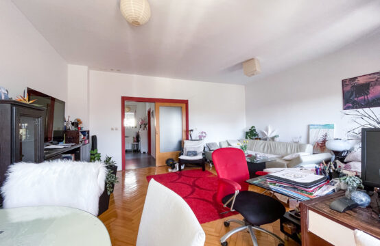 ŠPANSKO, ODLIČAN DVOETAŽAN 4-SOBAN STAN***BEZ PROVIZIJE!!!***