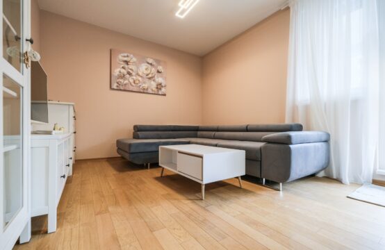 SAVICA, NOVOGRADNJA, TOP UREĐEN 4-SOBAN S VPM***BEZ PROVIZIJE!!!***