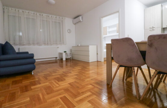 TREŠNJEVKA, UGODAN MANJI 2-SOBAN STAN***BEZ PROVIZIJE!!!***