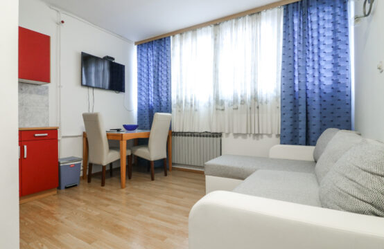 DUBRAVA, LIJEP MANJI 2-SOBAN STAN***BEZ PROVIZIJE!!!***