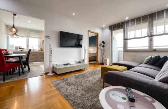 MALEŠNICA, TOP 3-SOBAN STAN S 2GPM***BEZ PROVIZIJE!!!***