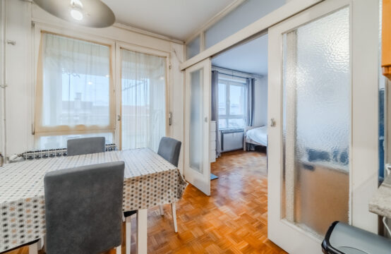 TREŠNJEVKA, OZALJSKA, 2-SOBAN STAN***BEZ PROVIZIJE!!!***