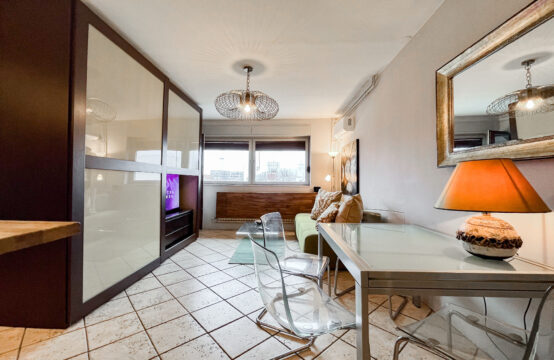 ČRNOMEREC, PRILAZ B. FILIPOVIĆA, UNIKATAN 2-SOBAN STAN ***BEZ PROVIZIJE!!!***