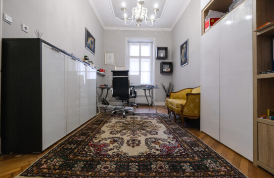 CENTAR, TOP POSLOVNI PROSTOR-3-SOBAN STAN ***BEZ PROVIZIJE!!!***