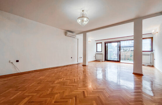 DUGAVE, VIŠEETAŽNI STAN 211,55M2, 2 TERASE, GARAŽA ***BEZ PROVIZIJE!!!***