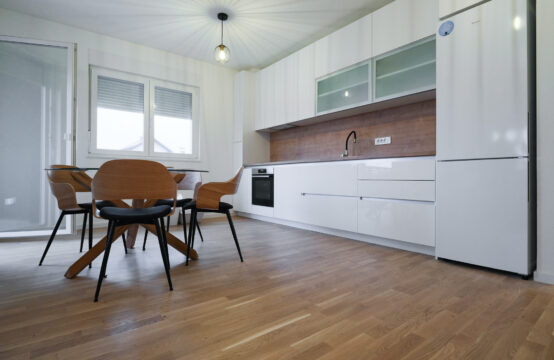 KLARA, NOVOGRADNJA, 3-SOBAN I VPM***BEZ PROVIZIJE!!!***